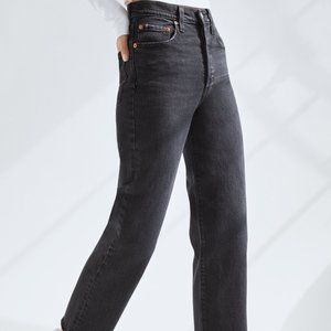 Levis Ribcage Straight